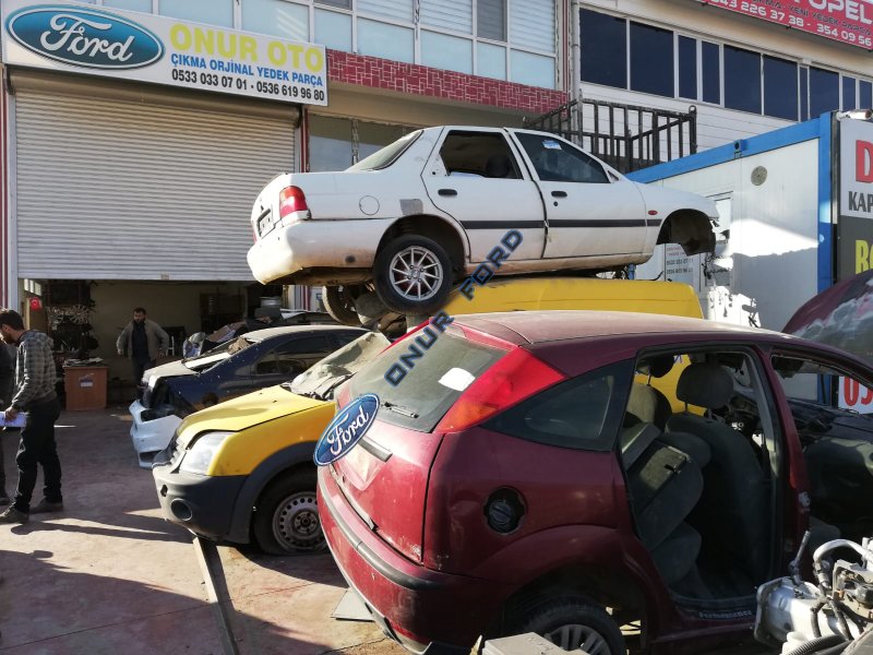 Ford modelleri çıkma parça çeşitleri